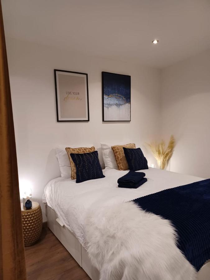 Le Petit Dubai Apartment Douai Ngoại thất bức ảnh